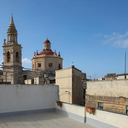 Apartment Family-friendly Spacious Townhouse With Garden - Close To Airport *