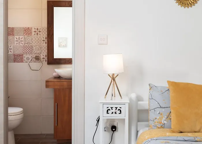 Family-friendly Spacious Townhouse With Garden - Close To Airport